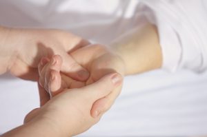Le Blog de La Rochelle Bien-être 8 Massage de la main